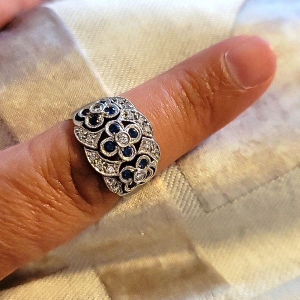 Breathtaking 14K White Gold Diamond & Sapphire Floral Ring - Picture 3 of 4